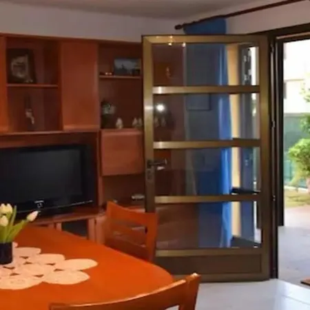 Escoles * פלטחה ד'ארו